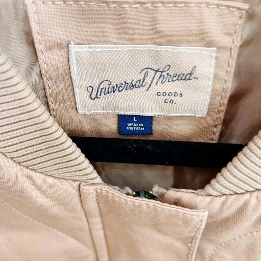 Universal Thread Quilted Utility Lined Bomber Jac… - image 4